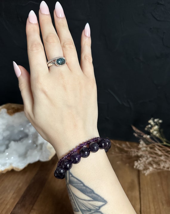Bracciale Con Perline Di Ametista E Pietre Portafortuna Dei 12 Mesi – Regolabile – Per Yoga, Meditazione E Vita Quotidiana – Regalo Donna E Ragazza
