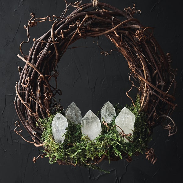 Crystal Wreath,  Witchy Decor, Autumn Fall Home Decor, Clear Quartz Points, Green Witch Altar Wall Hanging,