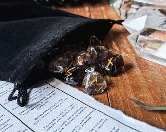 Rauchquarz Kristall Runen Set - Futhark Runen - Ritual Werkzeug - Heilstein Runen - Hexen Dekor - Geschenk