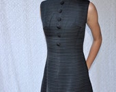 Vintage 1960s Dress Mod Little Black Dress. Black Fit Flare Party Dress. Midi Shift Dress. 60s Mid Length Dress. 1950s Party Dress XS