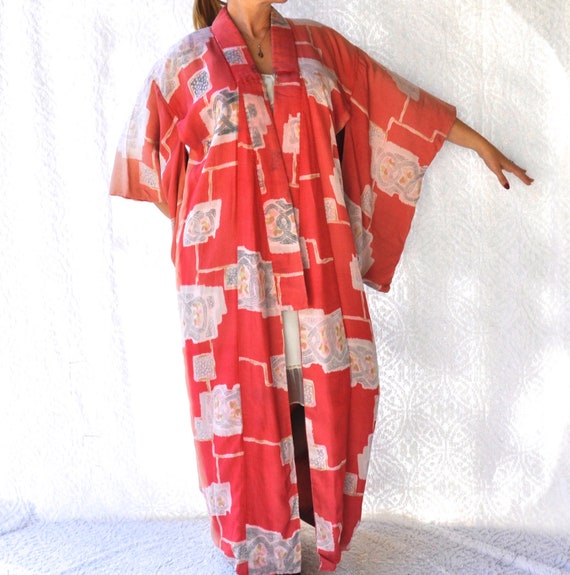 Vintage Silk Kimono || Two Tone Pink & Red Long Ki