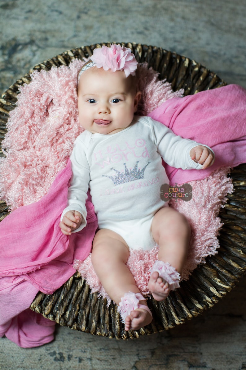 BOUTIQUE STYLE-Take Me Home-Hospital Outfit-Hello World-Princess-Newborn Set-Baby Girl Outfit-Set-Newborn Girl Hospital Outfit-Coming Home