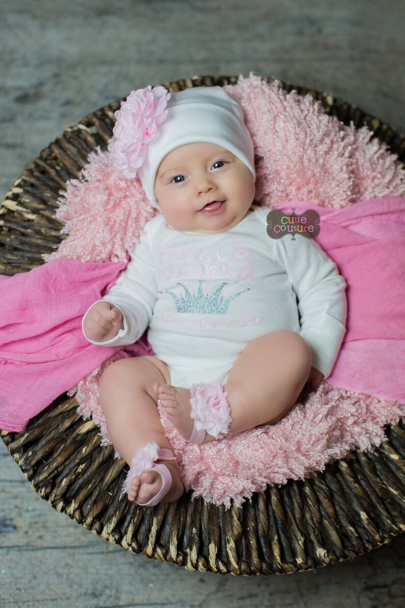 BOUTIQUE STYLE-Take Me Home-Hospital Outfit-Hello World-Princess-Newborn Set-Baby Girl Outfit-Set-Newborn Girl Hospital Outfit-Coming Home
