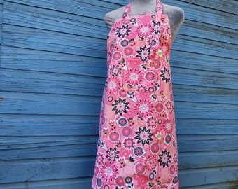 Apron, full length, Amy Lynn Apron, retro floral print in shades of pinks, adult size, quality made