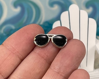 OLIVER PEOPLES Small Vintage Sunglasses Oval Squared Ninette Black