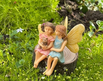 Fairy Garden figurine miniature fairy sister friends cat- accessories - terrarium supply - fairy accessories - Glitter Wings - sitting fairy