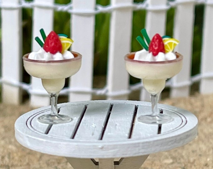 Miniature Cocktail, Beach Cocktail, Fairy Garden Miniatures, Dollhouse ...