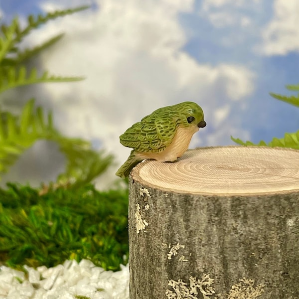 One Fairy Garden Bird, miniature, dollhouse accessories, terrarium minis, parrot tropical bird, diorama diy craft supplies supply, beach