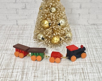 Miniature Train, fairy garden miniatures, fairy garden accessories, mini craft supply, wooden train, dollhouse miniatures