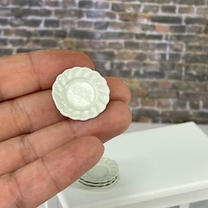 Miniature Dinner Plate, Dollhouse Kitchen, Fairy Garden Accessory, metal dish dishes, diorama craft supply Doll Scalloped Plate Prop for Elf