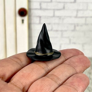 Miniature Witch Hat, Dollhouse Miniatures, Fairy Garden Accessories, Halloween Minis, Diorama Craft Supplies, Terrarium Supply