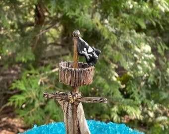 Miniature Pirate Ship Crows Nest, Pirate Miniatures, Skull and cross bones flag, Miniature Beach Garden accessories, Pirate Cake Topper