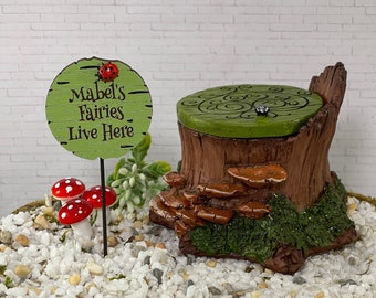 Fairy Hatch, Miniature Personalized Sign ladybug, Mini Mushrooms, Fairy Home House Stump Opens Closes Hinged Accessories Accessory Terrarium