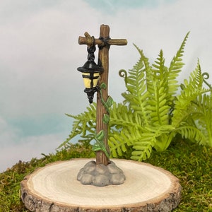 Dollhouse lamp post hotsell