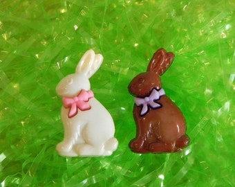 Miniature Easter Chocolate Bunny made of acrylic, flat back, fairy garden accessories, dollhouse miniatures, white bunnies for Easter basket