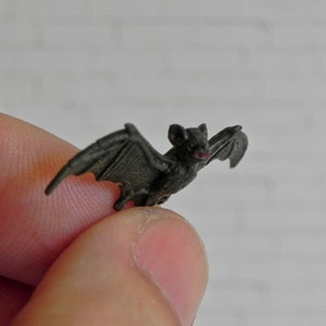 Halloween Bats, miniature bat, Fairy Garden Accessories, miniature accessories, terrarium supply, mini bat, diorama, miniature animals