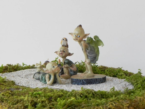 Miniature Crown Fairy Garden Accessories, Craft Supply, Dollhouse