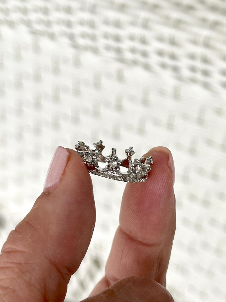 ONE Miniature Crown, fairy tale garden supply, craft DIY, 1:12 scale dollhouse miniature rose gold or silver color Silver Color