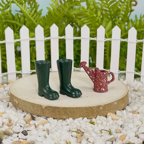 Green garden boots hotsell