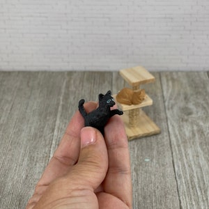 Miniature Cat Tree, Miniature Cat Tower scratching post, Halloween Cat, Dollhouse Miniatures, Fairy Garden Accessories, Cat Lover Gift bild 5