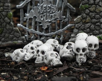 Miniature Skulls Fairy Garden accessories terrarium Halloween supplies craft supply miniature skeleton skull bead dollhouse outdoor
