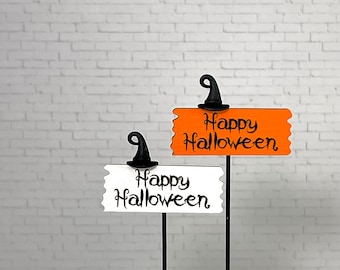 ONE Miniature Halloween Sign, Happy Halloween witch hat, fairy garden sign, terrarium sign, Autumn Sign, Mini dollhouse diorama  plant pot