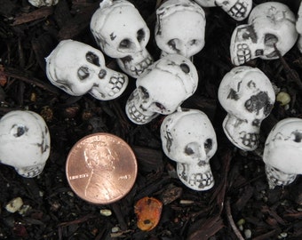 Miniature Skulls Fairy Garden accessories terrarium Halloween supplies craft supply miniature skeleton skull bead dollhouse outdoor