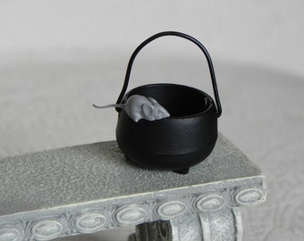 Miniature Cauldron, Halloween, kettle, tiny mouse, fairy garden miniatures, fairy garden accessories