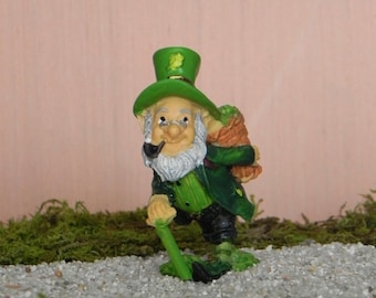 Miniature leprechaun for fairy garden, miniature garden or terrarium, St. Patrick's day garden miniature, resin figurine