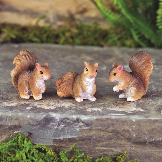  IMIKEYA 28 Pcs Micro Landscape Animals Small Squirrel