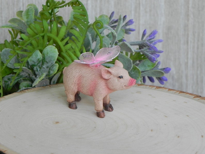 Miniature Dollhouse FAIRY GARDEN Accessories ~ Flying Pig ~ NEW