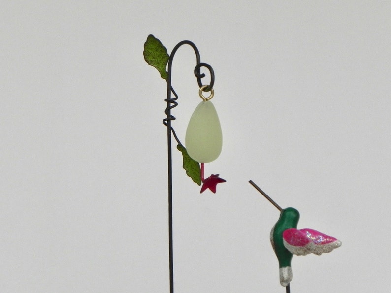Hummingbird Accessories Green /& Blue Miniature Dollhouse FAIRY GARDEN