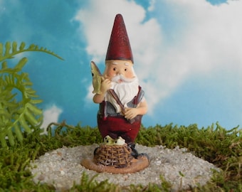 juju doll beard *tinydoll *handmade book shelf decor miniature doll fisherman Art doll *Cornish fisherman gnome Pocket Gnome