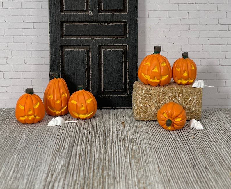 Miniature Jack O Lanterns, Miniature Pumpkins, Halloween Dollhouse ...