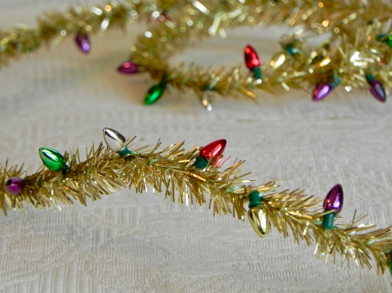 Miniature Christmas Garland, Gold Tinsel Wired Roping With
