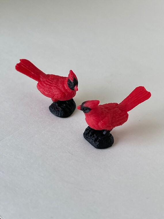 Miniature Cardinal, Fairy Garden Accessory, Terrarium Mini