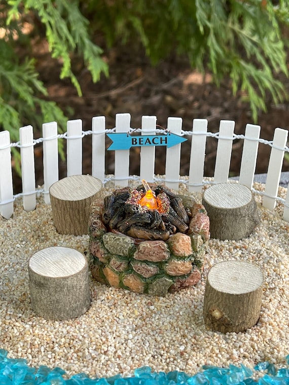 Mini LED Light Up Stone Firepit Fairy Garden Ornament Dollhouse Decor Accessory Mini LED Light Up Stone Firepit Fairy Garden Ornament Dollhouse Decor Accessory