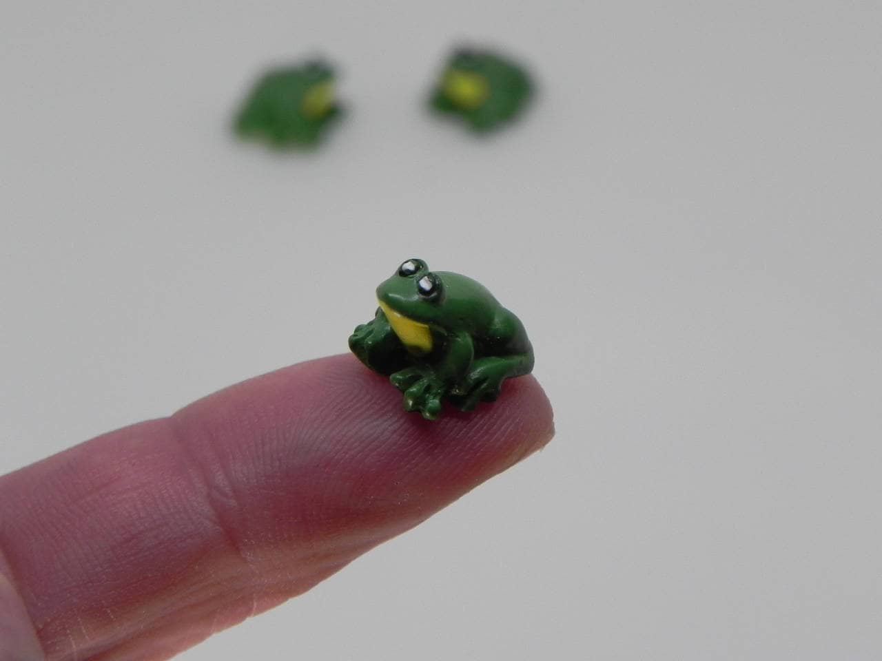DIY Mini Frog Miniature Fairy Garden Frog Decor Ornament Accessories Random YF