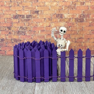 Miniature Picket Fence, Halloween Miniatures, Miniature Posable Skeleton, Dollhouse Miniatures, Fairy Garden Accessories, Cake Topper