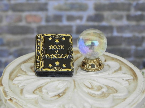 Black Cat Crystal Ball Mini Halloween Fairy Garden Orb Figurine Dollhouse Decor Black Cat Crystal Ball Mini Halloween Fairy Garden Orb Figurine Dollhouse Decor