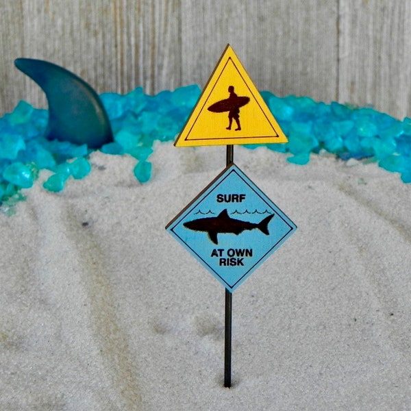 Miniature Beach Sign, Miniature Shark Fin, beach garden, fairy garden accessories, Shark Sign, Surfing Sign, surf board sign