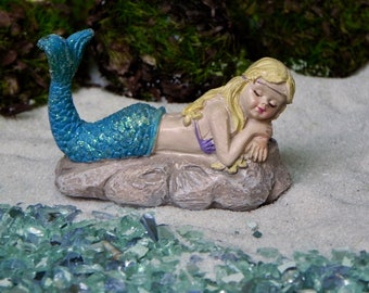 Fairy Garden Mermaid, Miniatures for Beach Garden, terrarium supply, sleeping mermaid, miniature mermaid, Mother's Day gift
