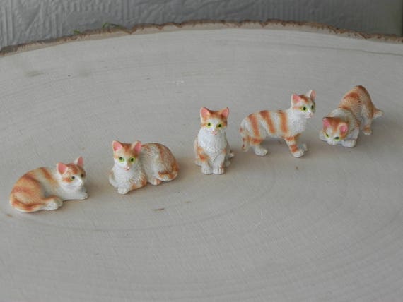 Miniature Girl Mini Kittens Figurine Cat Fairy Garden Dollhouse Accessory Decor Miniature Girl Mini Kittens Figurine Cat Fairy Garden Dollhouse Accessory Decor