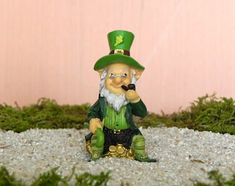 Miniature leprechaun for fairy garden, miniature garden or terrarium, St. Patrick's day garden miniature, resin figurine, small leprechaun
