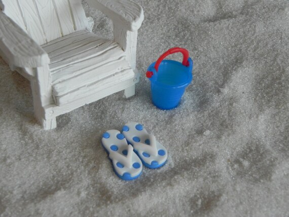 miniature beach chair