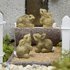 Dollhouse Miniature Unfinished Metal Bunny Rabbit Planter 