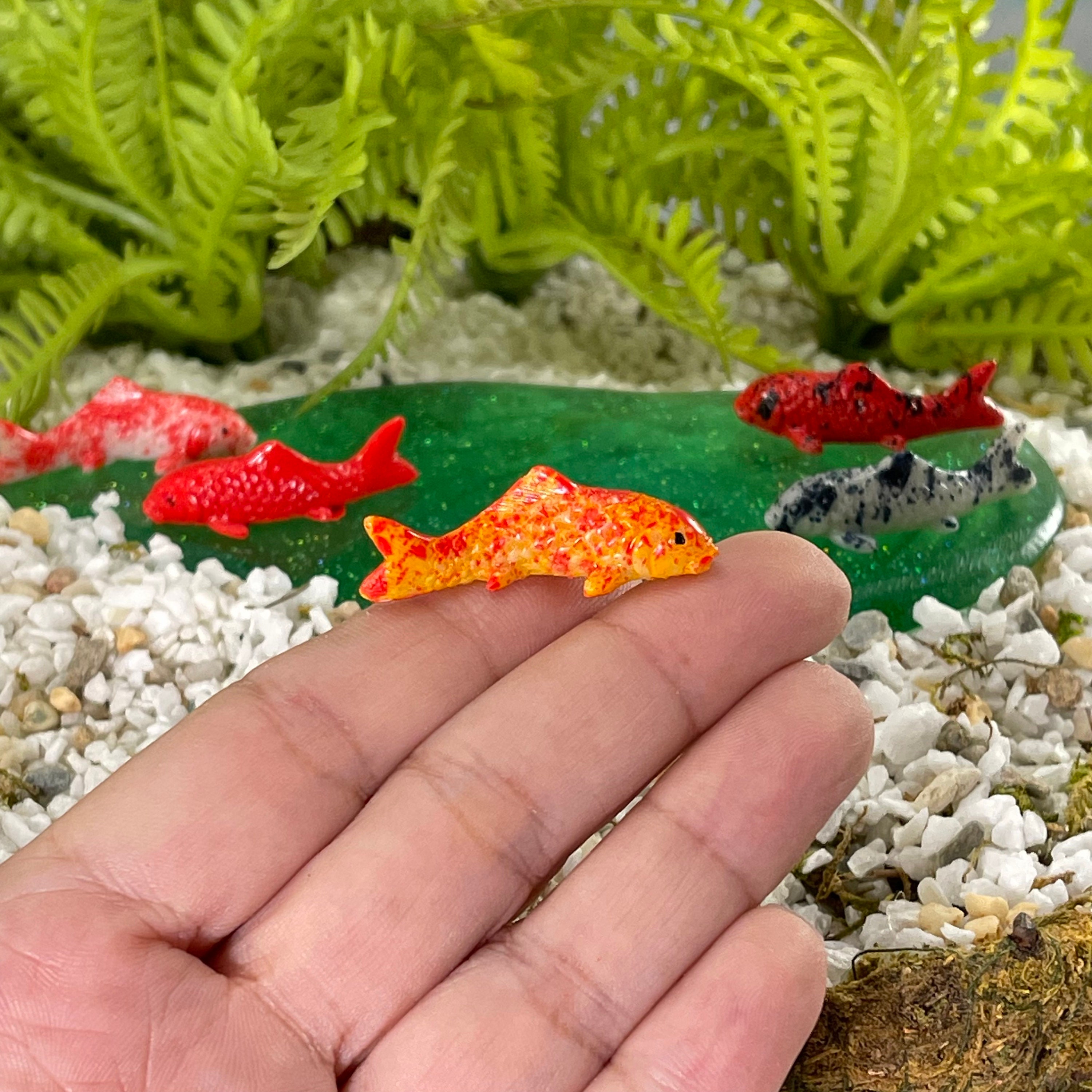 15pcs Ocean Themed Mini Resin Figures Tiny Resin Animal Models for Fish Tank