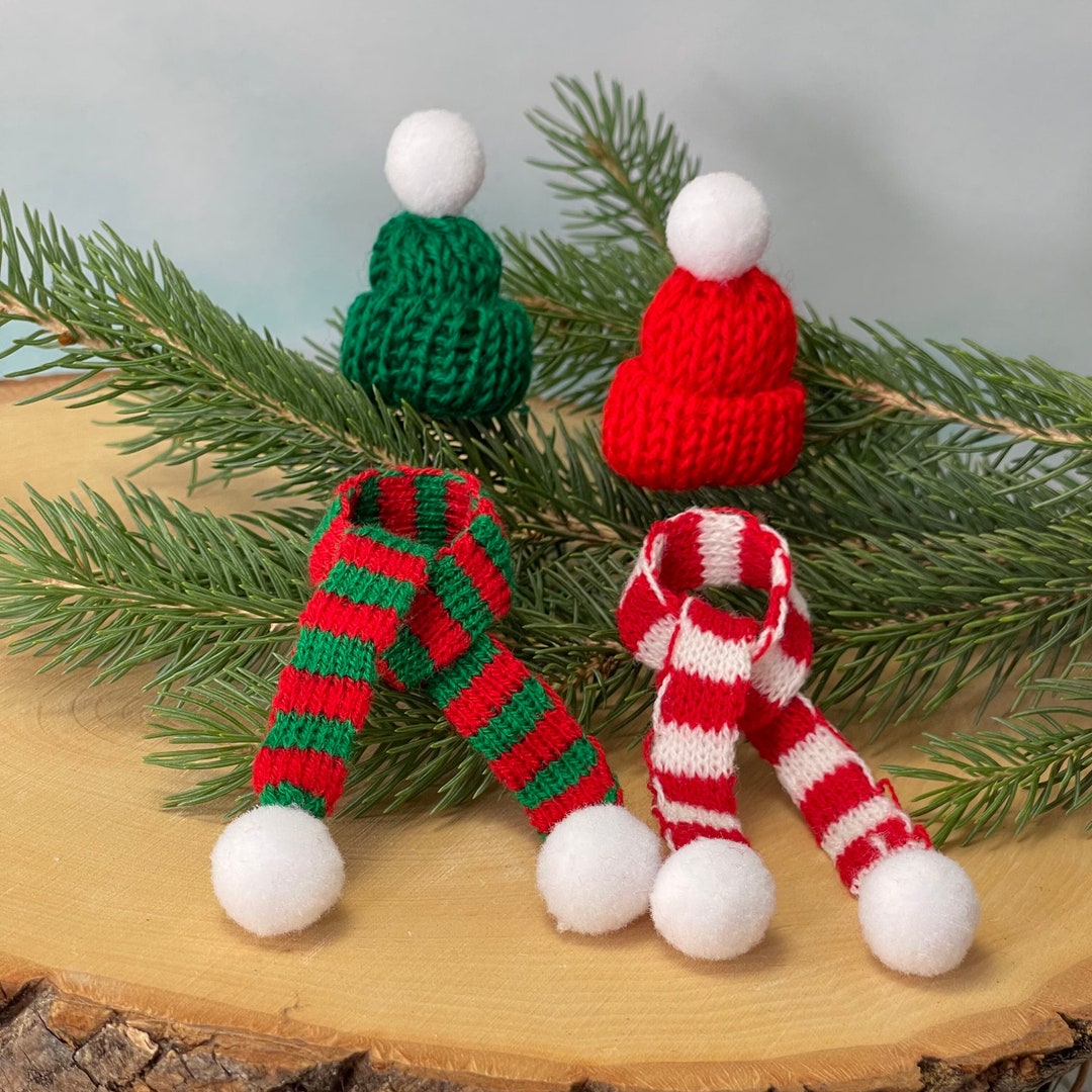 miniature snowman hat