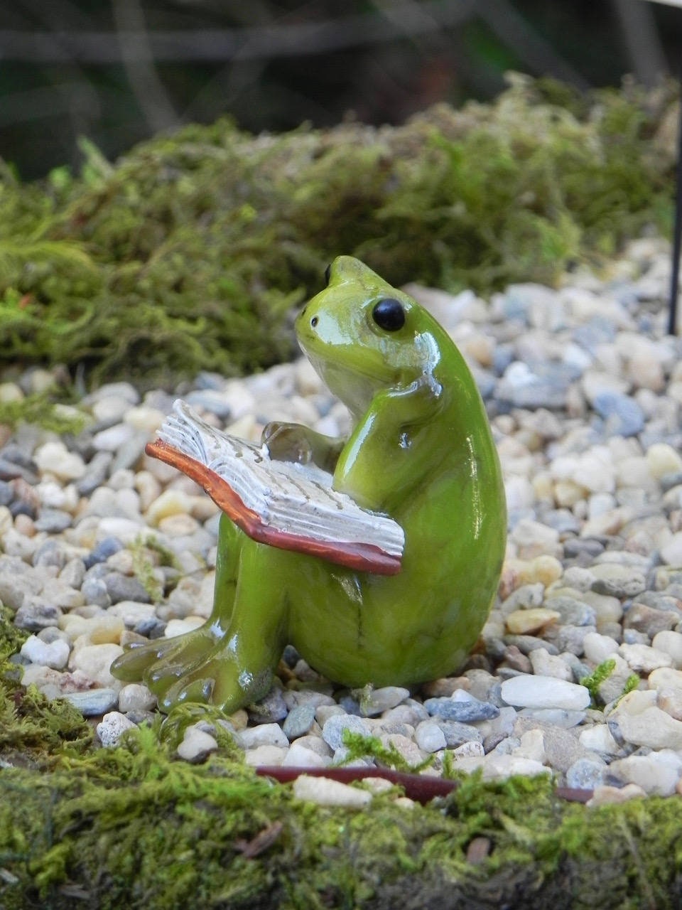 FOCO San Francisco Giants Frog Player Figurine
