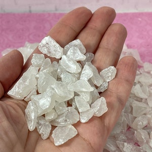 Decorative Filler Pearlescent White - Terrarium - Fairy Garden  - 8 ounces - Wedding supplies - Craft Supplies, Terrarium rocks